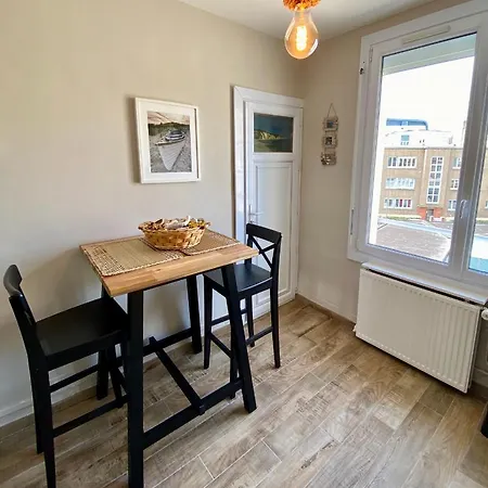 L'escapade De Michel - Vue - Elegant *