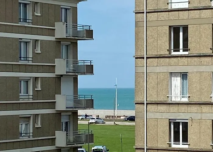 L’escapade De Michel - Vue - élégant